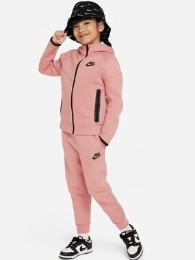 Nike Kids Pink Jogger Sweatpants with Black Logo